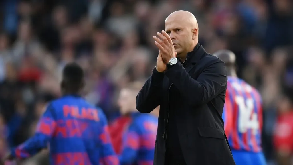 Arne Slot, técnico do Liverpool (foto: Alex Broadway/Getty Images)