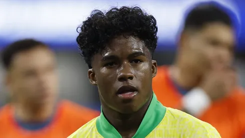 Endrick em ação com as cores do Brasil. Foto: Buda Mendes/Getty Images