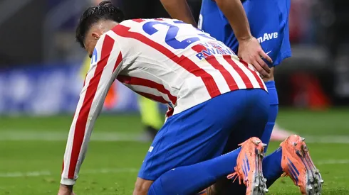 Após sofrer uma pancada na cabeça contra o Osasuna, Nico González passou por exames completos e foi liberado pelo departamento médico. (Photo by Denis Doyle/Getty Images)