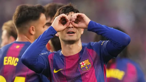 Pedri, do Barcelona, é elogiado por Mendilibar: “Nos faz esquecer Xavi e Iniesta”. (Photo by Alex Caparros/Getty Images)