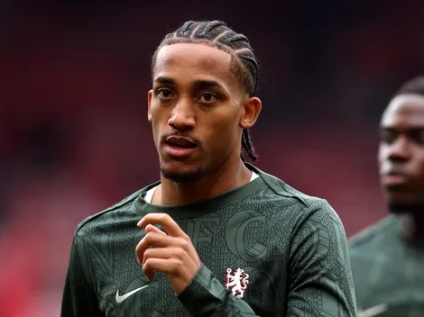 Chelsea pode investir em Samu Aghehowa após decepção com João Pedro