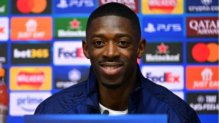 Dembélé em entrevista coletiva no PSG (Photo by Dan Mullan/Getty Images)