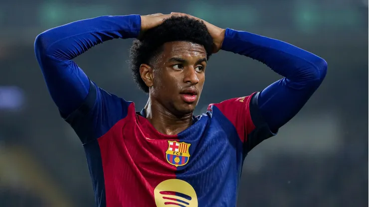 Alejadro Baldé, jogador do Barcelona, que Guardiola tem interesse (Foto: Judit Cartiel/Getty Images)