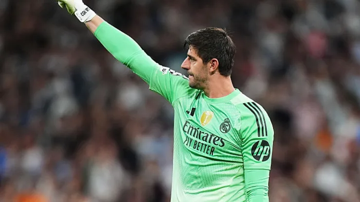 Thibaut Cortouis em ação pelo Real Madrid.