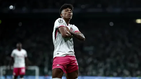 Com passagens por Náutico, Figueirense e U.D. Leiria, o jovem de 23 anos se destaca pela velocidade e eficiência ofensiva, despontando como promessa do futebol português e possível reforço para a seleção da Tunísia. (Foto: Divulgação / Twitter Sporting CP)
