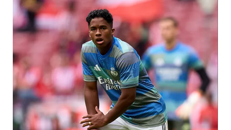 Endrick, do Real Madrid, pode deixar o Manchester United de lado para jogar na Real Sociedad. (Photo by Angel Martinez/Getty Images)