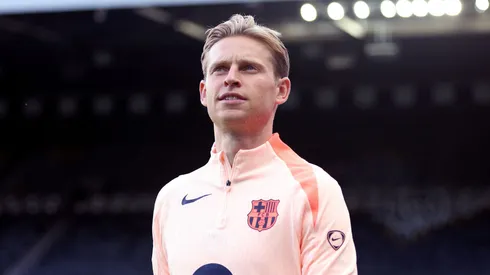 De Jong deixou mais cedo o treino do Barcelona
