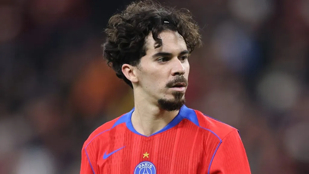 Vitinha durante uma partida do PSG (Photo by Alex Grimm/Getty Images)