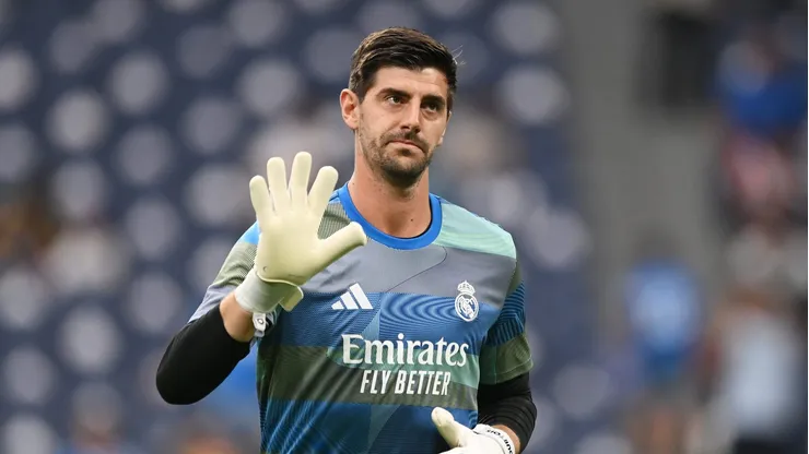 Real Madrid não para em Pedro Morisco e monitora Di Gregorio visando substituir Courtois. (Photo by Denis Doyle/Getty Images)