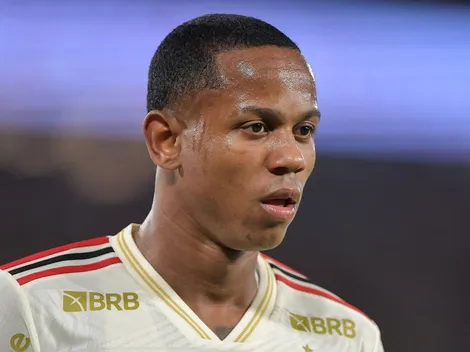 Zenit tem interesse na contratação de Wallace Yan, do Flamengo