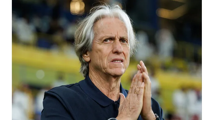 Jorge Jesus exalta momento do Al-Nassr e destaca evolução do futebol saudita: "Na minha opinião...". (Foto: Abdullah Ahmed/Getty Images)