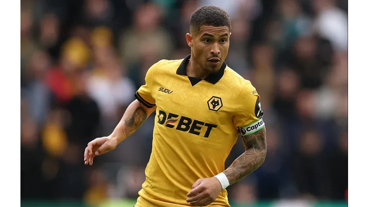 João Gomes comenta sobre a torcida do Wolverhampton - (Photo by Richard Heathcote/Getty Images)