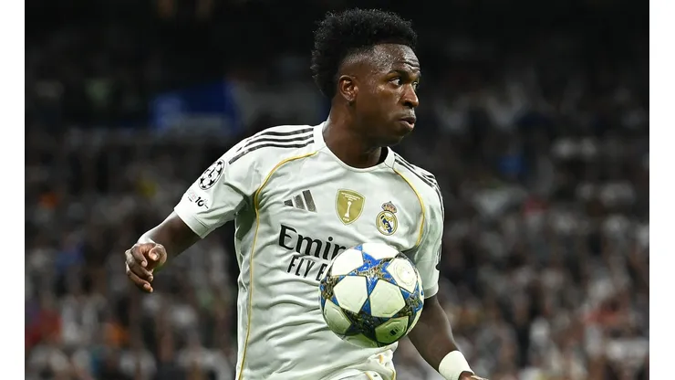 Vini Jr dedica mensagem para os Fnaáticos pelo Real Madrid - (Photo by Denis Doyle/Getty Images)
