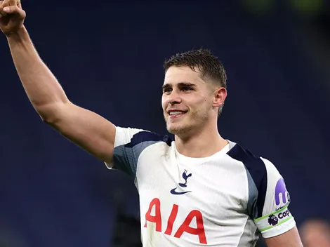 Tottenham blinda Micky van de Ven de sondagens do Real Madrid