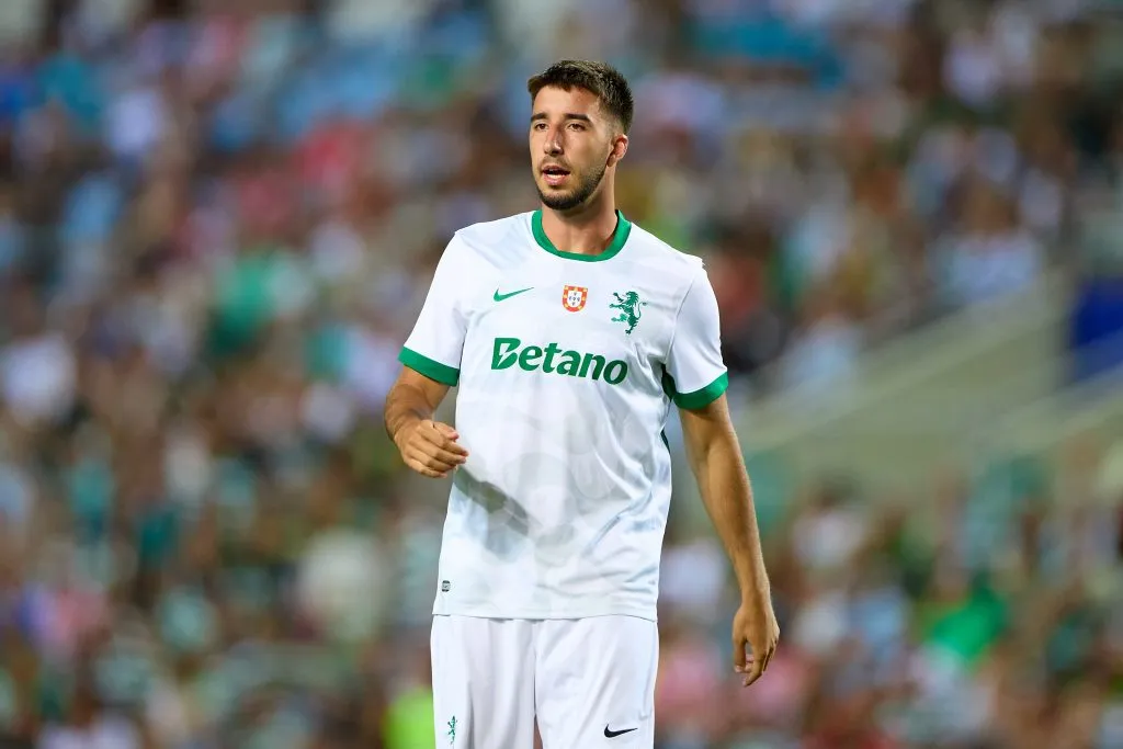 Gonçalo Inácio em campo com o Sporting (Foto: Fran Santiago/Getty Images)