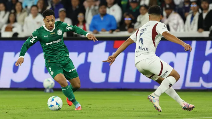 Vitor Roque em ação pelo Palmeiras (Cesar Greco/Palmeiras/by Canon)