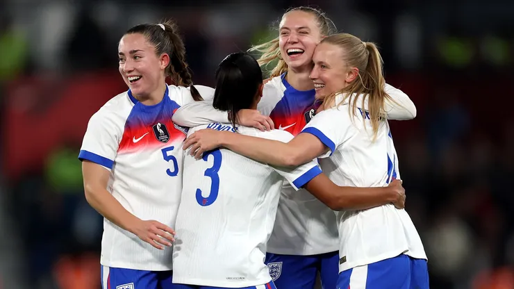 Inglaterra volta a vencer após a final da Eurocopa Feminina - Foto: Naomi Baker/Getty Images
