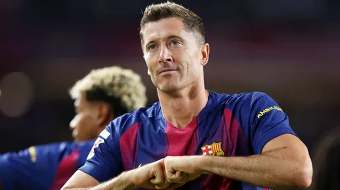 De saída do Barcelona, Lewandowski surpreende e prioriza transferência para a Premier League (Foto: Judit Cartiel/Getty Images)