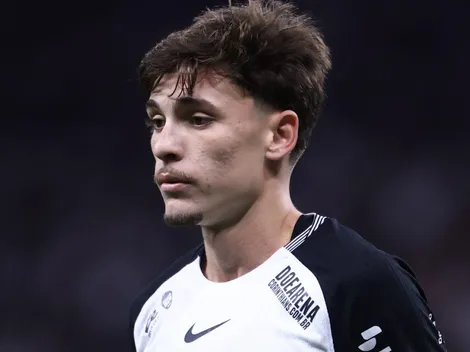 Manchester United terá que pagar R$ 74 mi por Breno Bidon