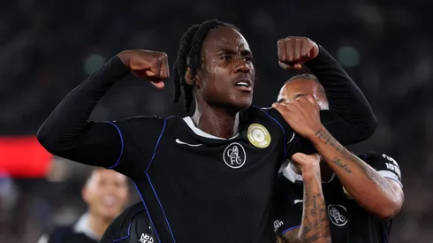 Chelsea quer vender Trevoh Chalobah e busca reposição para zagueiro. (Photo by Justin Setterfield/Getty Images)