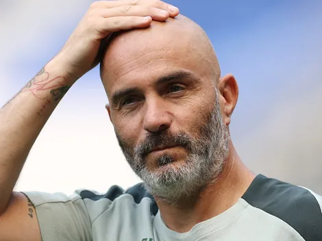 Chelsea pode demitir Enzo Maresca para investir em Iraola, do Bournemouth