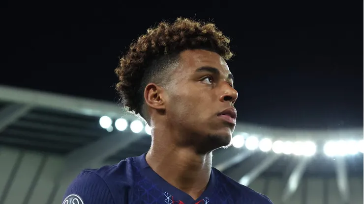 PSG Acelera Negociação para Estender Contrato de Désiré Doué e Rechaçar Assédio do Manchester City. (Foto: Claudio Villa/Getty Images)
