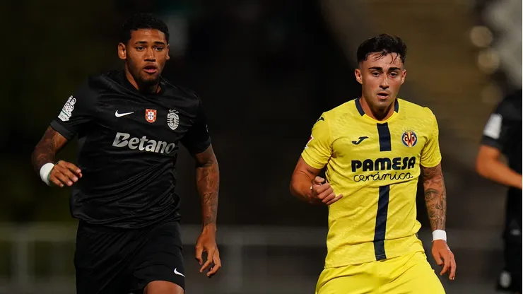 Rayan Lucas chegou a Lisboa como aposta, mas virou peça importante no esquema de Rui Borges. (Foto de Gualter Fatia/Getty Images)