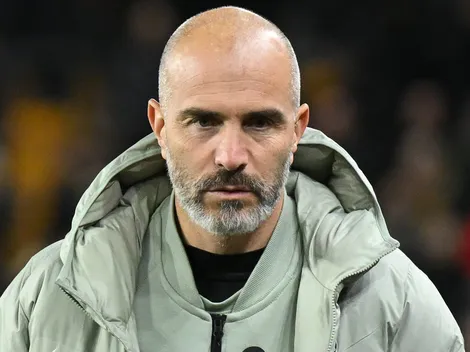 Liam Delap é expulso e treinador do Chelsea critica atitude do atacante