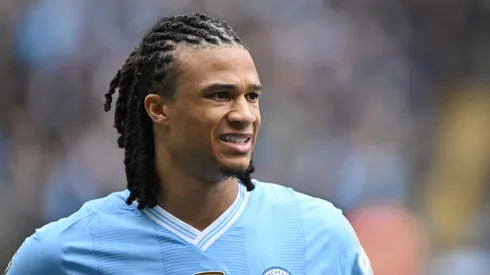 Barcelona avança em negociações por empréstimo de Nathan Aké para janeiro. (Foto: Michael Regan/Getty Images)