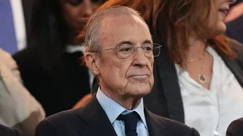 Florentino Pérez, presidente do Real Madrid, foi até Valdebabas iniciar uma conversa entre Vini Jr e Xabi, segundo o Cadena COPE (Foto: Angel Martinez/Getty Images)