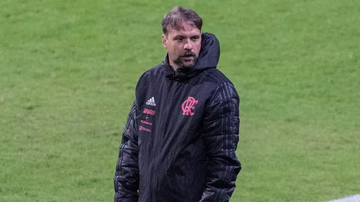 Maurício Souza acumula passagem pelo Flamengo. (Foto: Robson Mafra/AGIF)