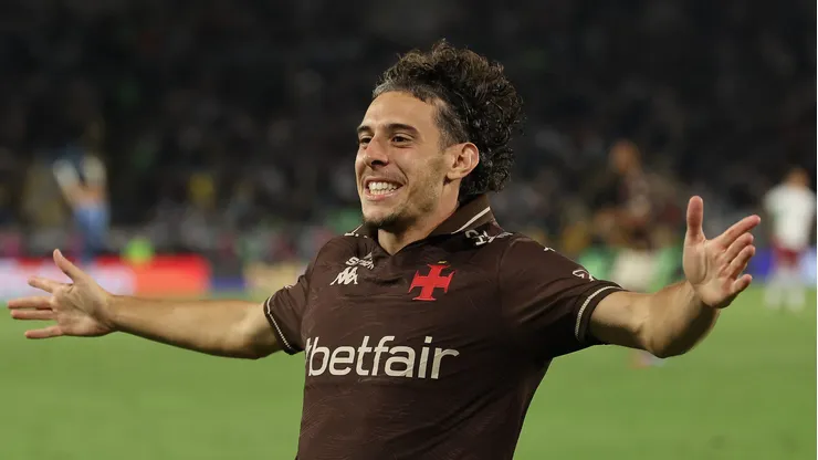 Nuno Moreira comemora gol pelo Vasco (Photo by Wagner Meier/Getty Images)