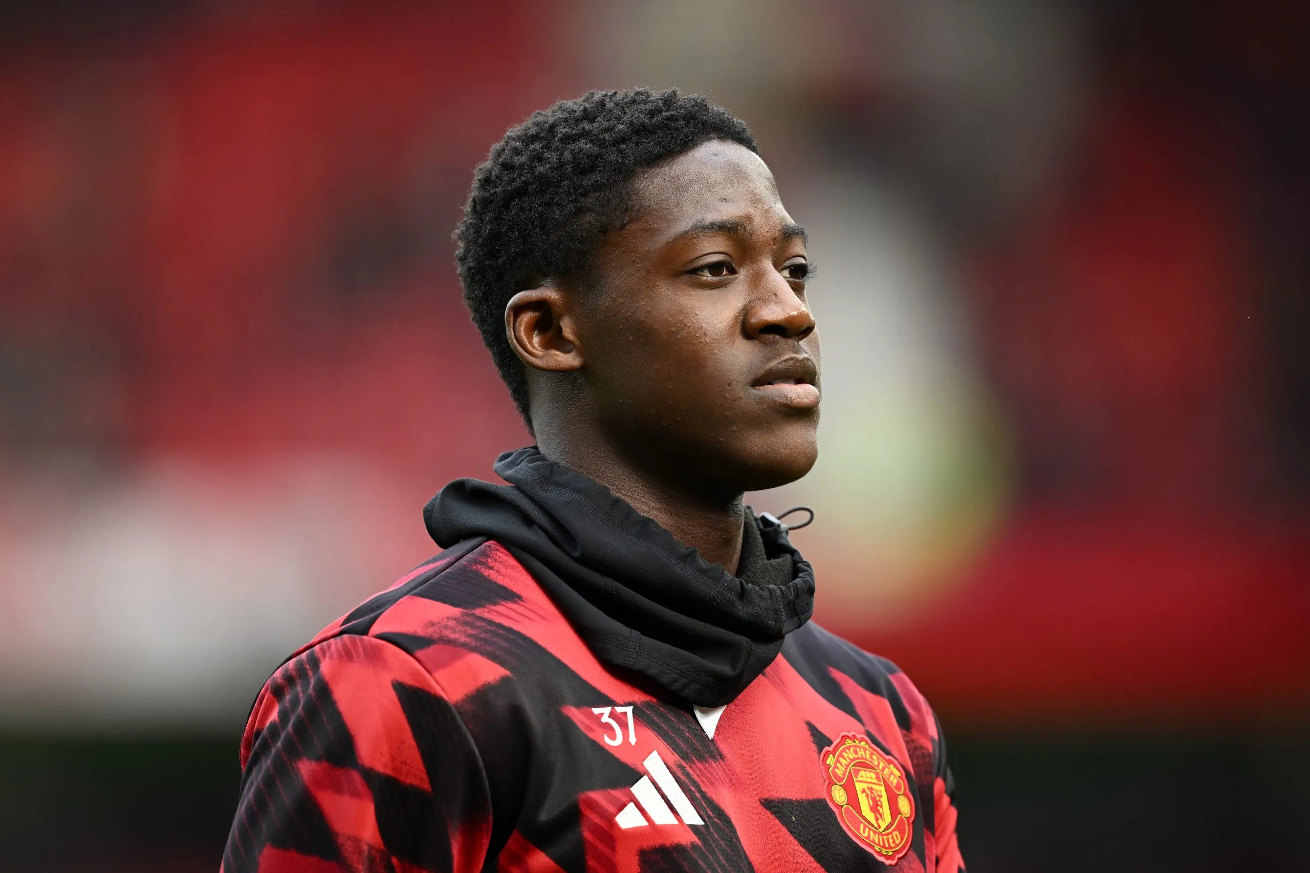 Kobbie Mainoo deve ser emprestado ao Napoli após ser liberado por Ruben Amorim (Foto: Gareth Copley/Getty Images)