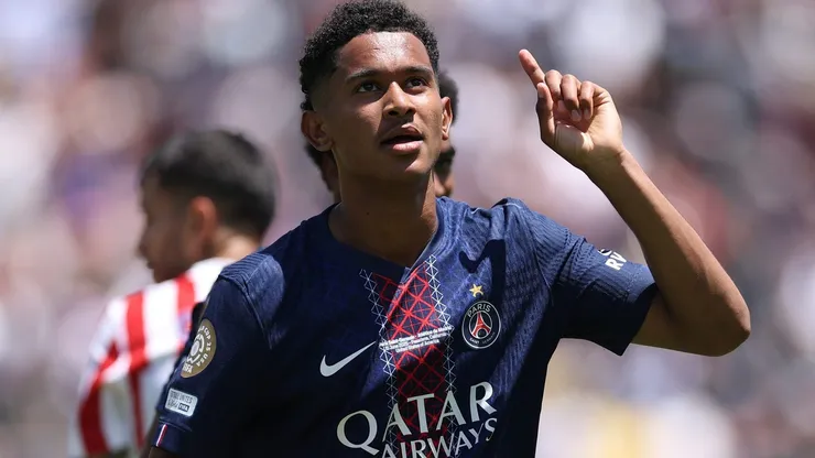 Senny Mayulu deve renovar com o PSG até 2030. (Foto: Stu Forster/Getty Images)