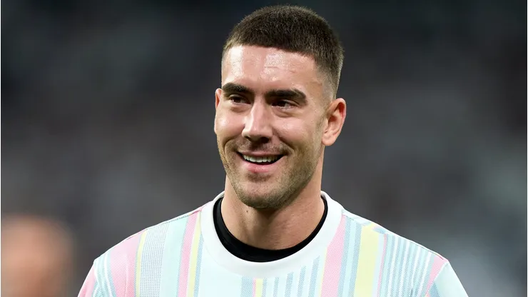 Dusan Vlahovic, centroavante da Juventus, chama atenção de Chelsea e Barcelona. (Foto: Angel Martinez/Getty Images)