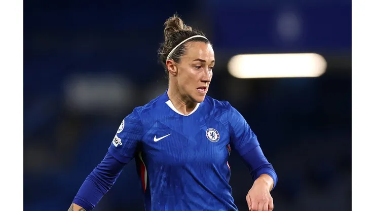 Lucy Bronze, do Chelsea (Photo by Alex Pantling/Getty Images)