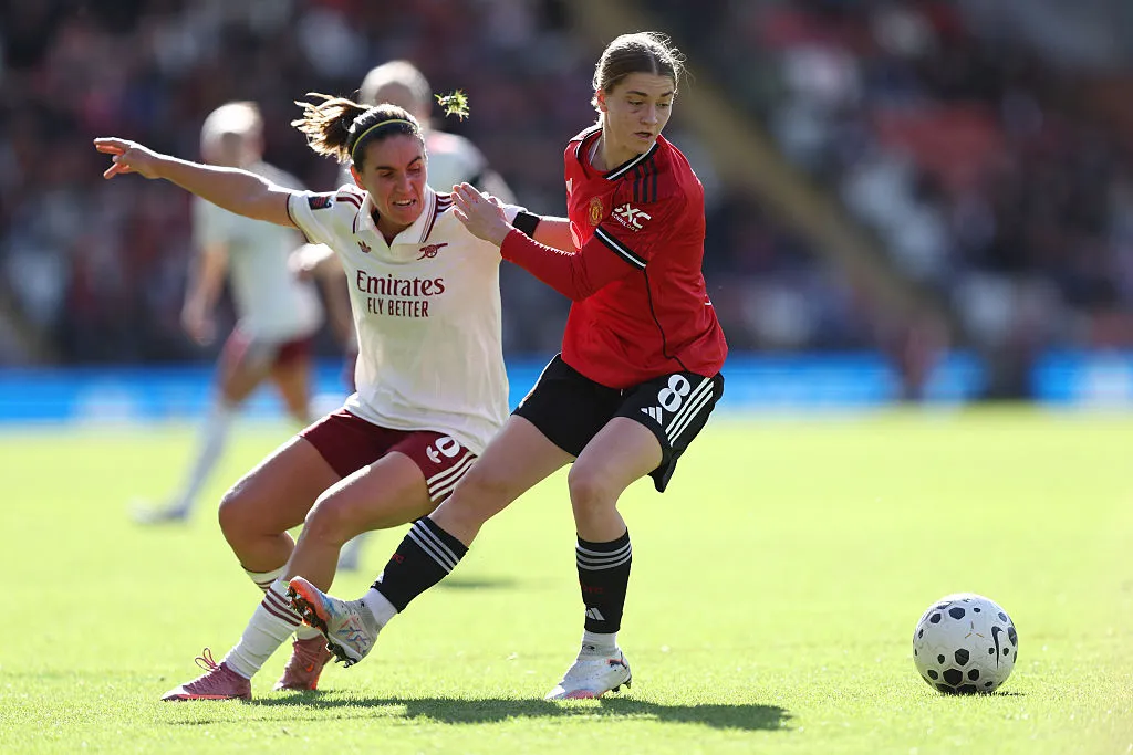 Jess Park atuando pelo Manchester United – Foto: Matt McNulty/Getty Images