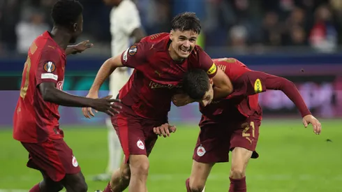 Chelsea e Manchester United disputam por Kerim Alajbegovic. Foto: Adam Pretty