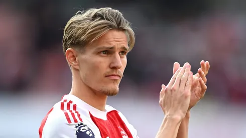 Odegaard pelo Arsenal. Foto: Shaun Botterill/Getty Imagens