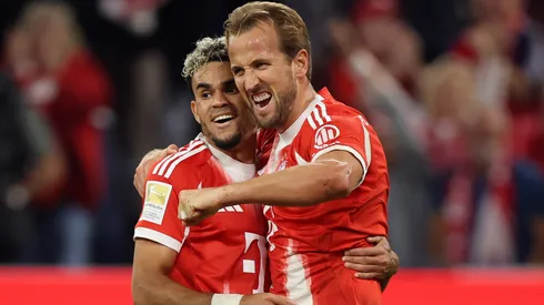 Jogadores do Bayern de Munique comemoram gol do time (Foto: Alex Grimm/Getty Images)