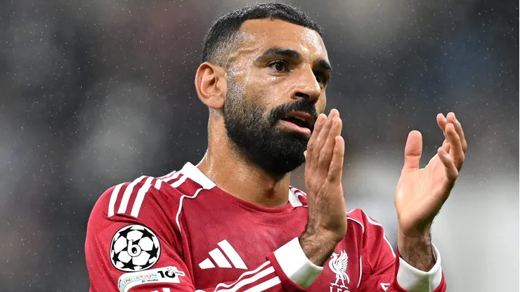 Liverpool pode encerrar a rodada da Premier Legue na segunda metade da tabela se não vencer o Aston Villa (Foto: Christian Kaspar-Bartke/Getty Images)