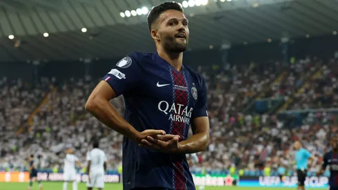 PSG vence o Nice com gol de Gonçalo Ramos e garante mais uma rodada na liderança da Ligue 1 (Foto: Claudio Villa/Getty Images)
