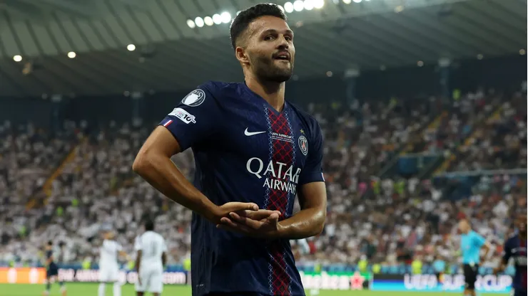 PSG vence o Nice com gol de Gonçalo Ramos e garante mais uma rodada na liderança da Ligue 1 (Foto: Claudio Villa/Getty Images)