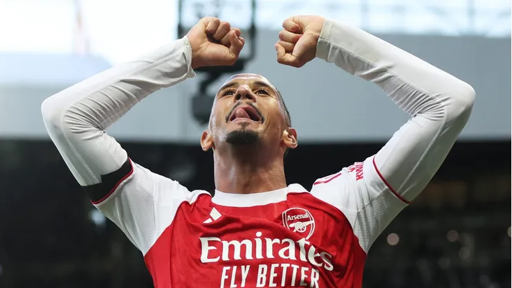 Real Madrid deixou Saliba balançado com interesse em sua contratação. (Photo by George Wood/Getty Images)
