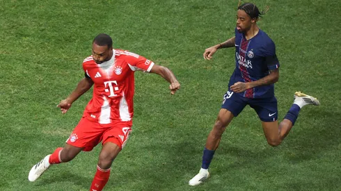 O Parc des Princes será palco de um duelo de gigantes nesta terça (4). PSG e Bayern de Munique se enfrentam pela Liga dos Campeões em um jogo que promete intensidade e alto nível técnico. (Foto: Megan Briggs/Getty Images)