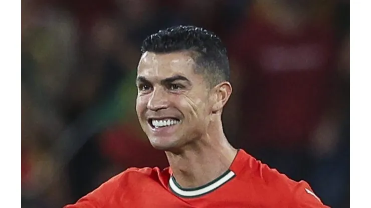 Cristiano Ronaldo cita Messi em entrevista (Foto: Carlos Rodrigues/Getty Images)