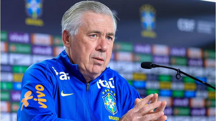 Carlo Ancelotti em entrevista coletiva. Foto: Buda Mendes/Getty Images