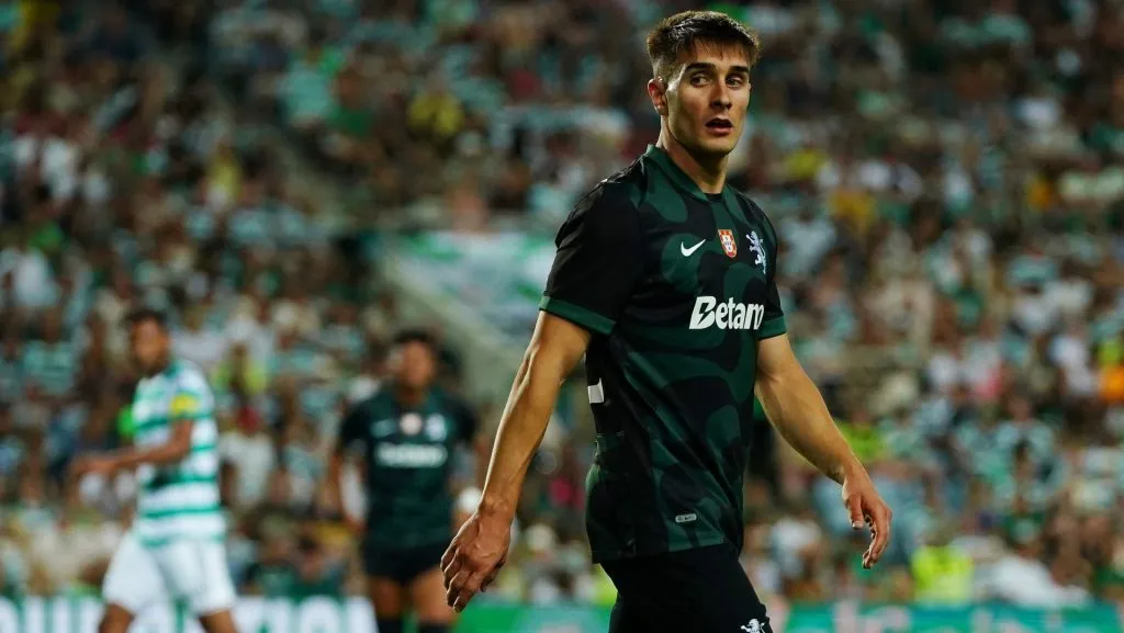 Ivan Fresneda em campo pelo Sporting. Foto: Gualter Fatia/Getty Images
