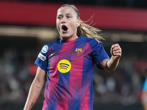 Claudia Pina conquista prêmio de artilheira da Europa 2024/25