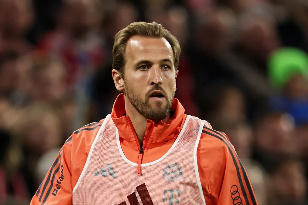 Kane na partida diante do Bayer Leverkusen (Foto: Leonhard Simon/Getty Images)